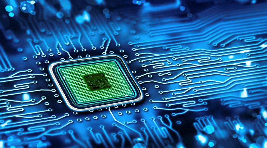 «إنتل» تخطط لضخ 20 مليار دولار لبناء مصنعين للرقائق