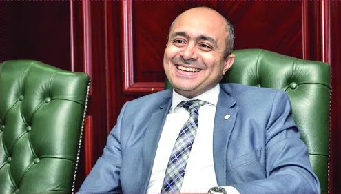 عمرو الألفي يكتب: سهم المصرية للاتصالات و«رحلة البحث عن الذات»!