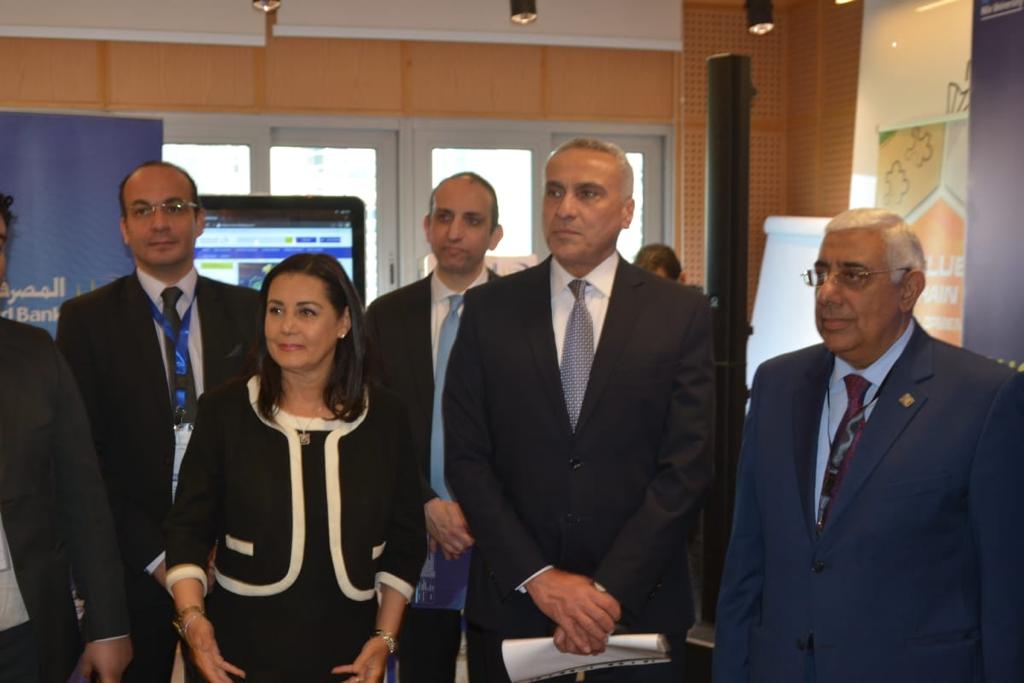 المصرف المتحد يقدم 1925 خدمة غير مصرفية لـ660 رائد أعمال