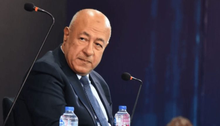 يحيى أبو الفنوح نائب رئيس البنك الأهلي المصري
