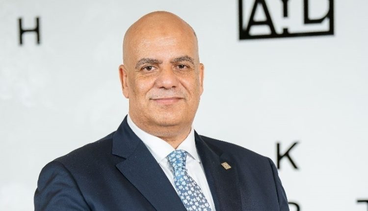 المهندس عبد الرحمن عجمي الرئيس التنفيذي والعضو المنتدب لشركة سكاي أبوظبي للتطوير العقاري